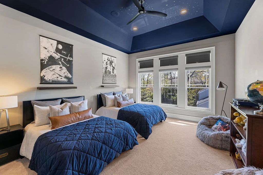 Gorgeous Nantucket Inspired Home with Exceptional Finishes for Sale in Northbrook IL at 2 22
