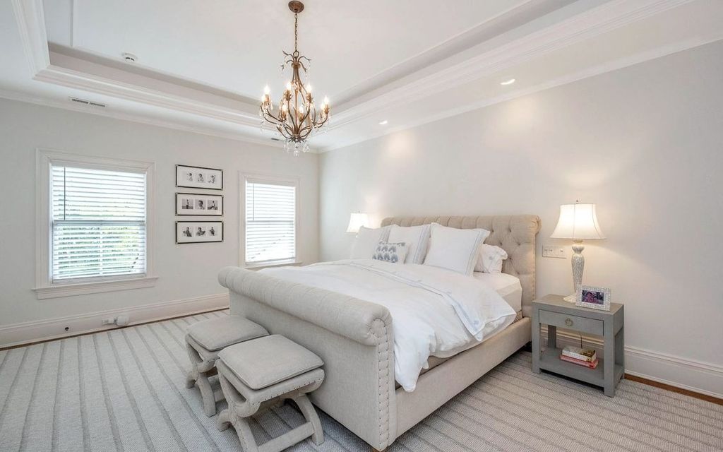 Immaculate and Grand Home with Impressive Living Space for Sale in Greenwich, CT for $4.1M