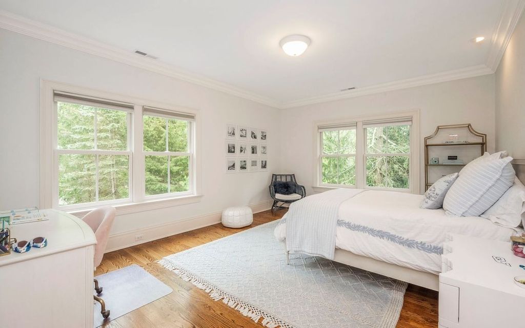 Immaculate and Grand Home with Impressive Living Space for Sale in Greenwich, CT for $4.1M