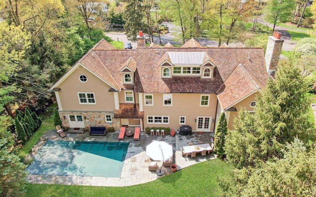 Immaculate and Grand Home with Impressive Living Space for Sale in Greenwich, CT for $4.1M