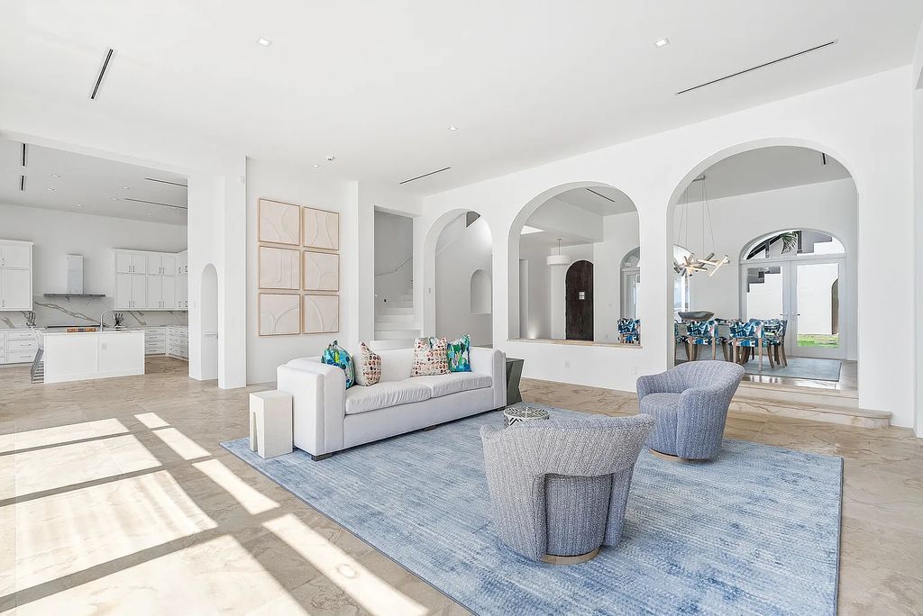 Experience luxury living at 17553 SE Conch Bar Avenue, Jupiter, Florida! This One-Of-A-Kind Grand Intracoastal Estate boasts 9 bedrooms, 10 bathrooms, and 15,066 square feet of living space on a 0.43-acre lot.