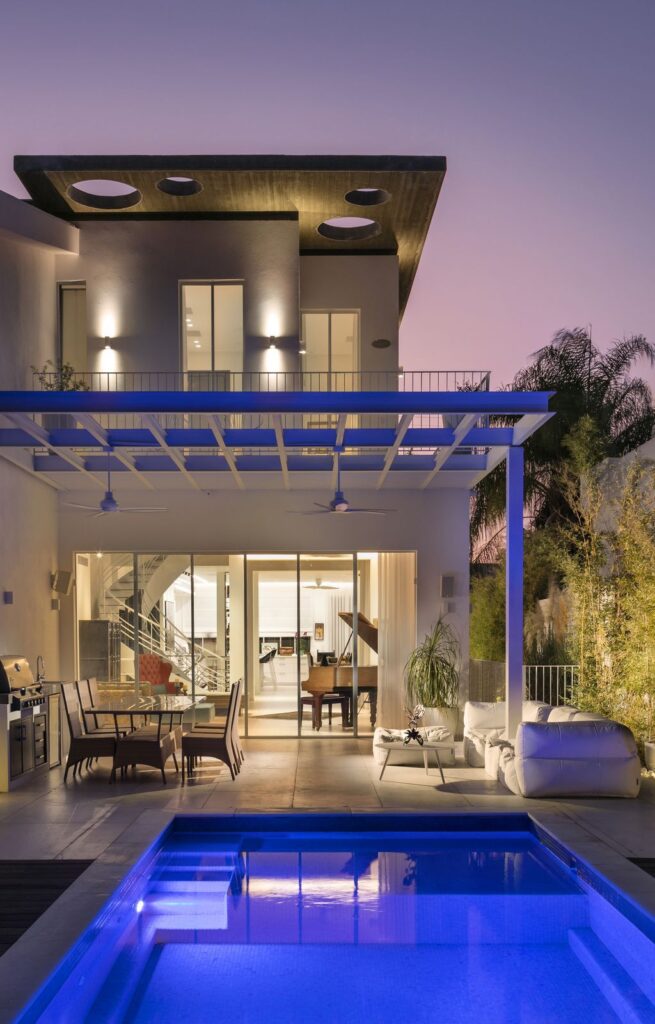 Private House in Ramat Hasharon Stunning House by Lilian Benshoam 8