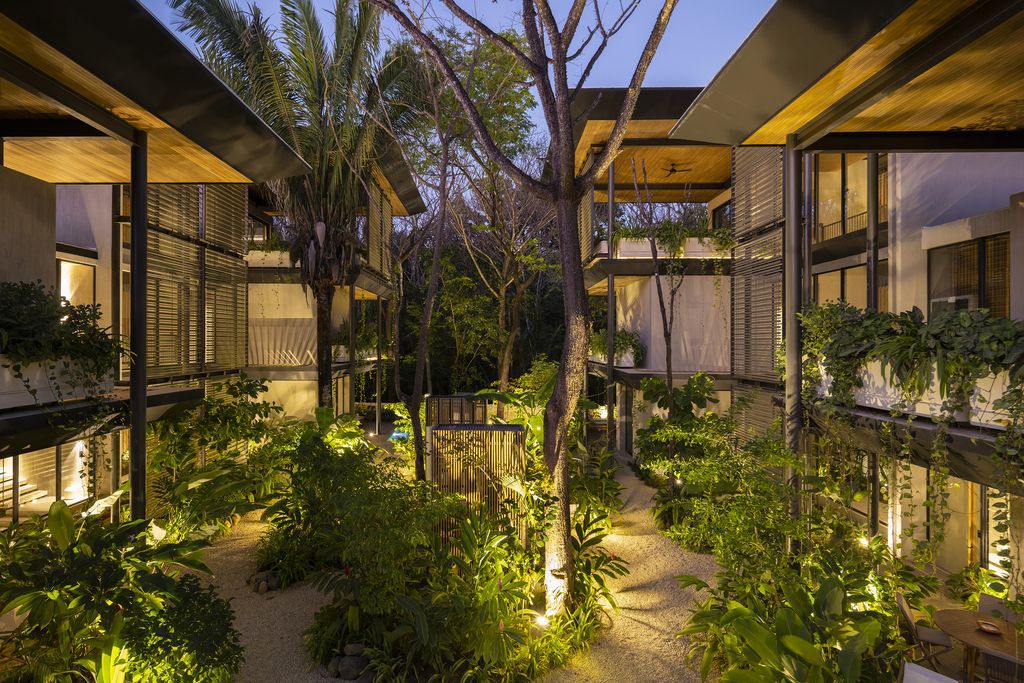 Quin Surf Residence, Gracefully Intertwine with Nature by Studio Saxe 9 Quin Surf Residence, Gracefully Intertwine with Nature by Studio Saxe