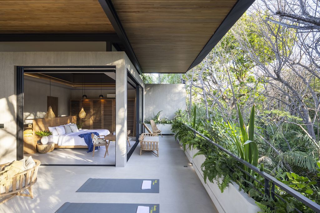 Quin Surf Residence, Gracefully Intertwine with Nature by Studio Saxe 12 Quin Surf Residence, Gracefully Intertwine with Nature by Studio Saxe