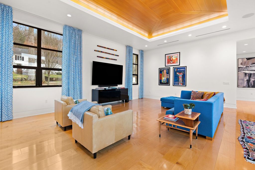 Redefined Luxury: Unveiling a Spectacular $4.85M Soft-Contemporary Masterpiece in Sewickley, PA