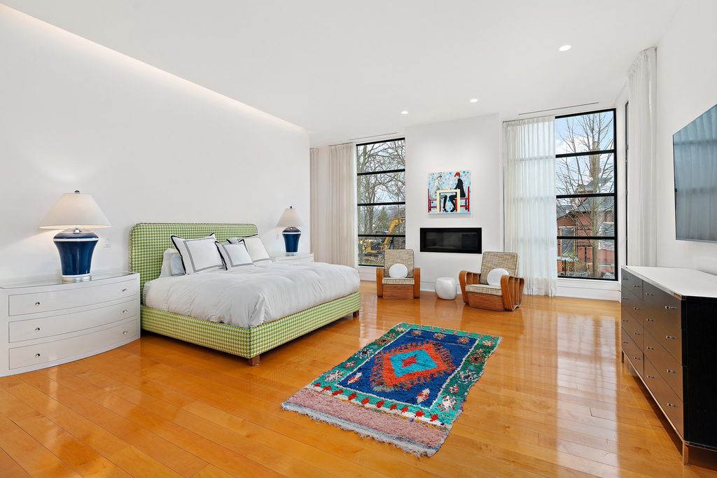 Redefined Luxury: Unveiling a Spectacular $4.85M Soft-Contemporary Masterpiece in Sewickley, PA