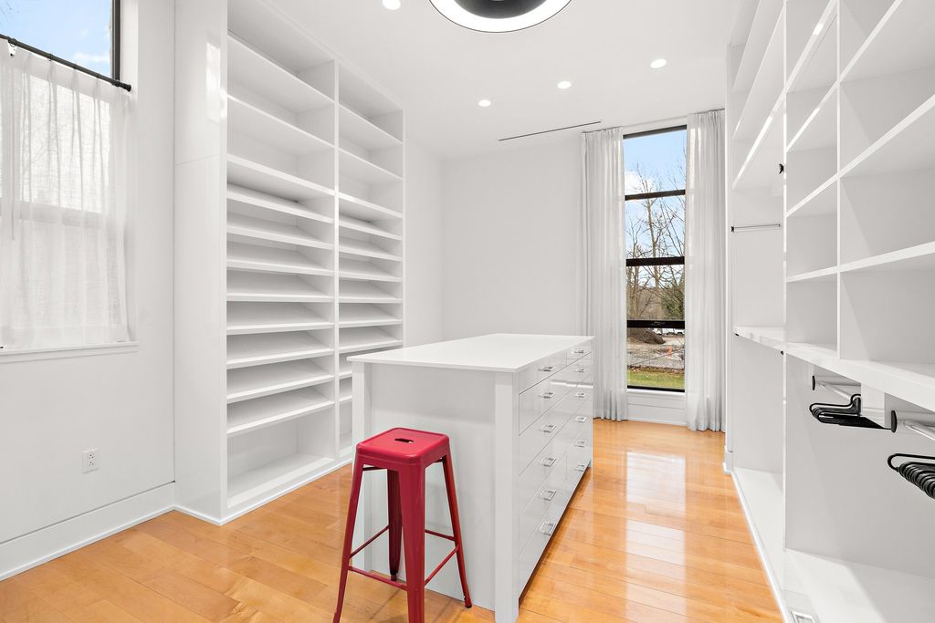 Redefined Luxury: Unveiling a Spectacular $4.85M Soft-Contemporary Masterpiece in Sewickley, PA