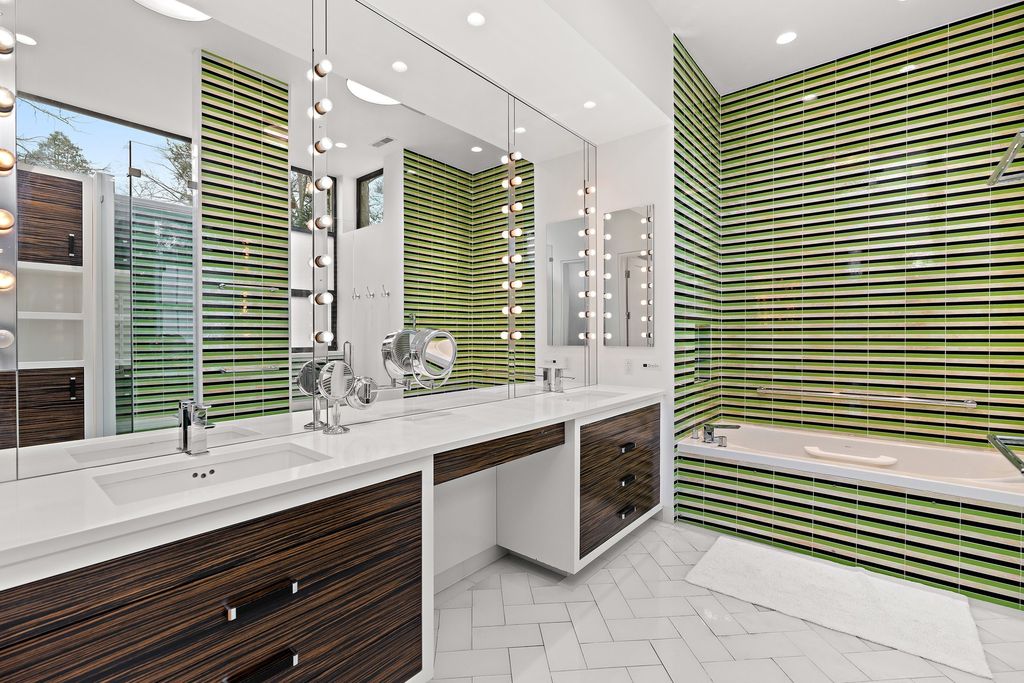 Redefined Luxury: Unveiling a Spectacular $4.85M Soft-Contemporary Masterpiece in Sewickley, PA