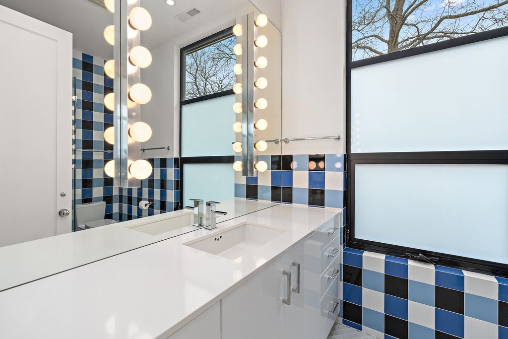 Redefined Luxury: Unveiling a Spectacular $4.85M Soft-Contemporary Masterpiece in Sewickley, PA