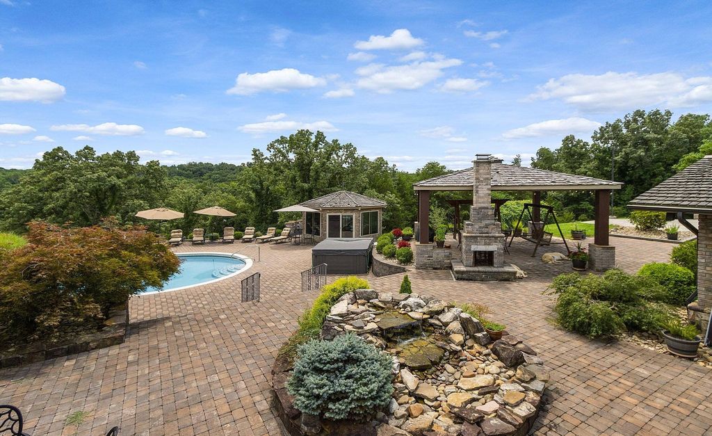 Stunning 250-Acre Turnkey Estate in Strawberry Plains, TN - A Haven for Gentleman's Farm Enthusiasts, Priced at $5.799 Million