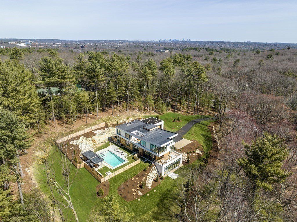 Stunning Weston, MA Residence Embracing Biophilic Principles Hits the Market at $8.399M