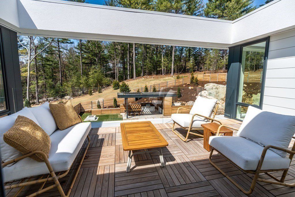 Stunning Weston, MA Residence Embracing Biophilic Principles Hits the Market at $8.399M