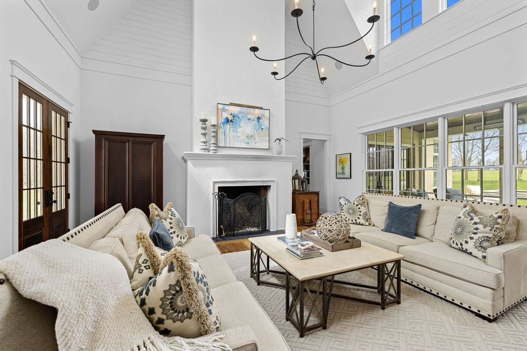 Unparalleled Beauty and Tranquility: Extraordinary Custom Home in Franklin, TN with Unbelievable Sunsets, Offered at $9.5M
