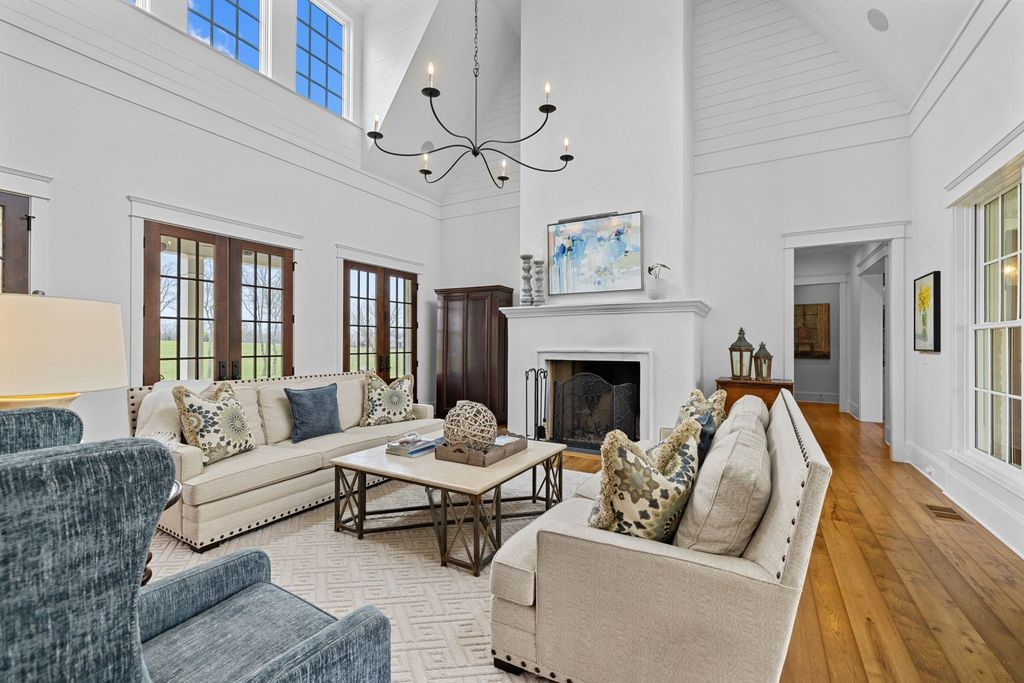 Unparalleled Beauty and Tranquility: Extraordinary Custom Home in Franklin, TN with Unbelievable Sunsets, Offered at $9.5M