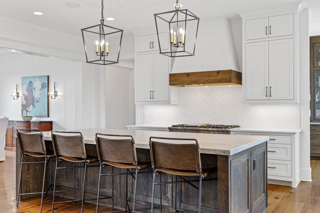 Unparalleled Beauty and Tranquility: Extraordinary Custom Home in Franklin, TN with Unbelievable Sunsets, Offered at $9.5M
