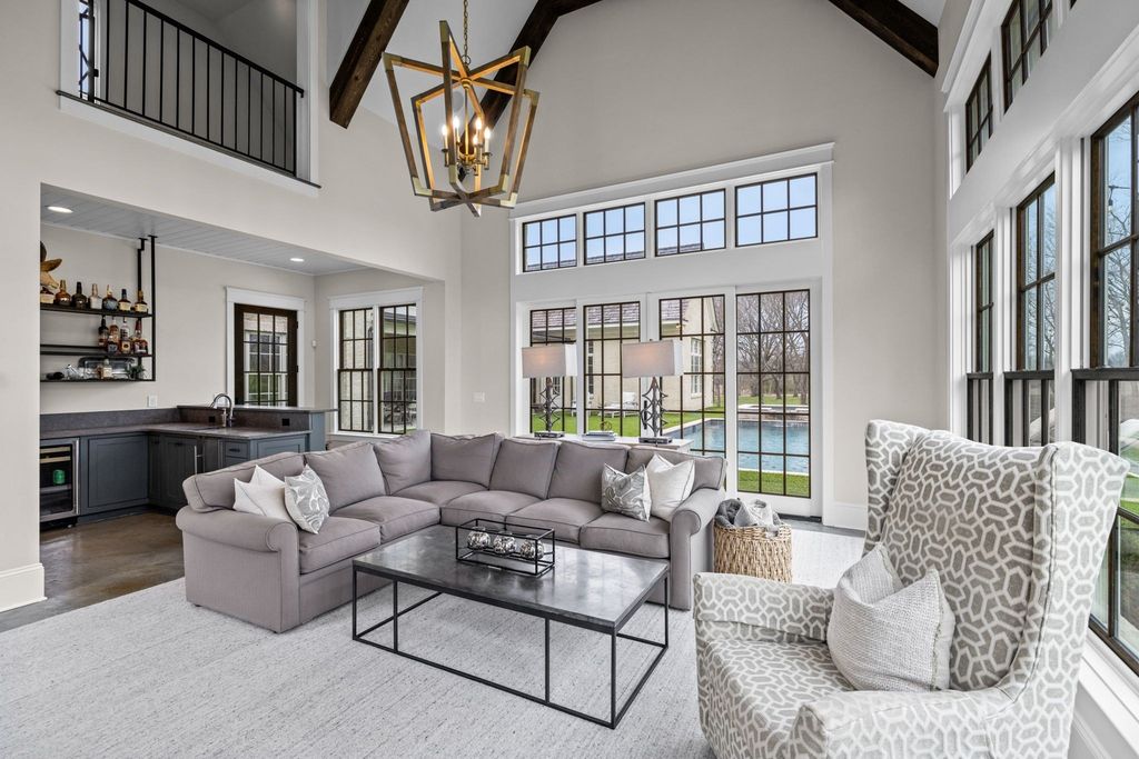 Unparalleled Beauty and Tranquility: Extraordinary Custom Home in Franklin, TN with Unbelievable Sunsets, Offered at $9.5M