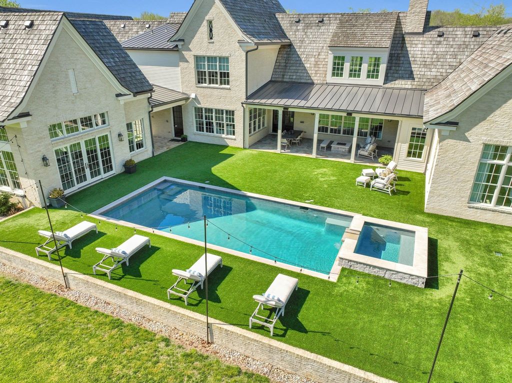 Unparalleled Beauty and Tranquility: Extraordinary Custom Home in Franklin, TN with Unbelievable Sunsets, Offered at $9.5M