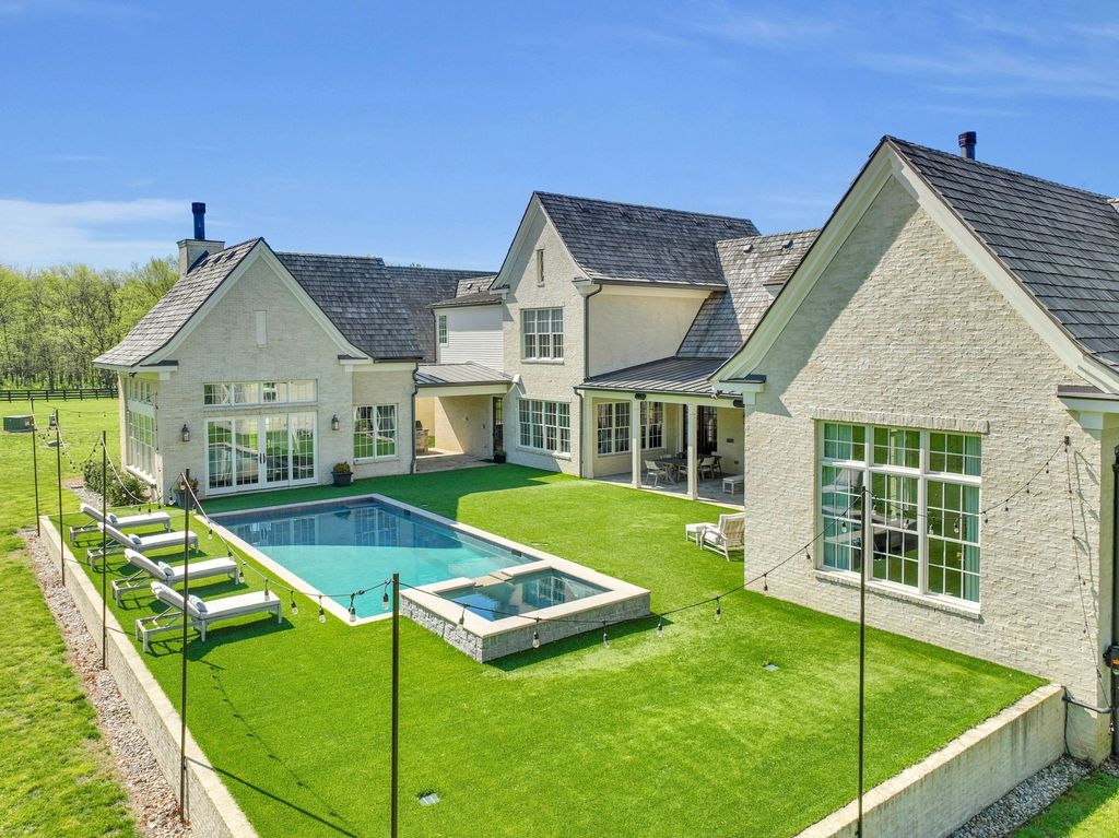 Unparalleled Beauty and Tranquility: Extraordinary Custom Home in Franklin, TN with Unbelievable Sunsets, Offered at $9.5M