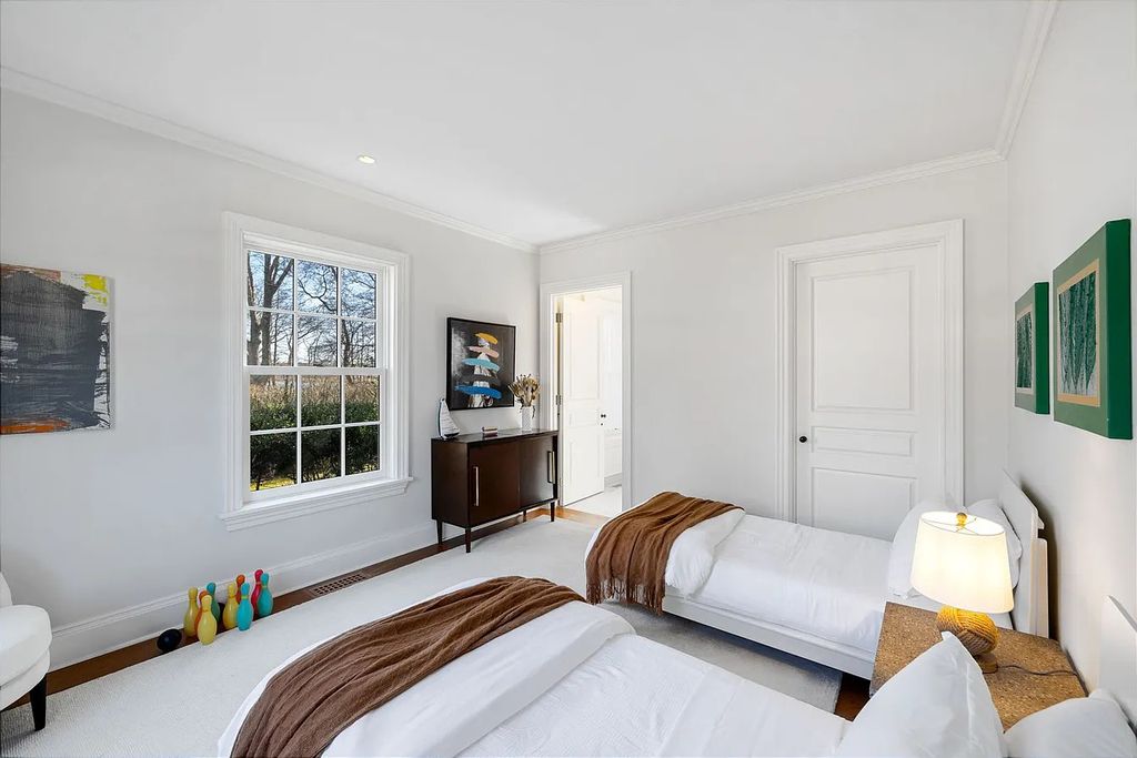 Wainscott, NY Estate with 827 ft. of Water Frontage and Unparalleled Atlantic Ocean Views on the Market for $59.995M