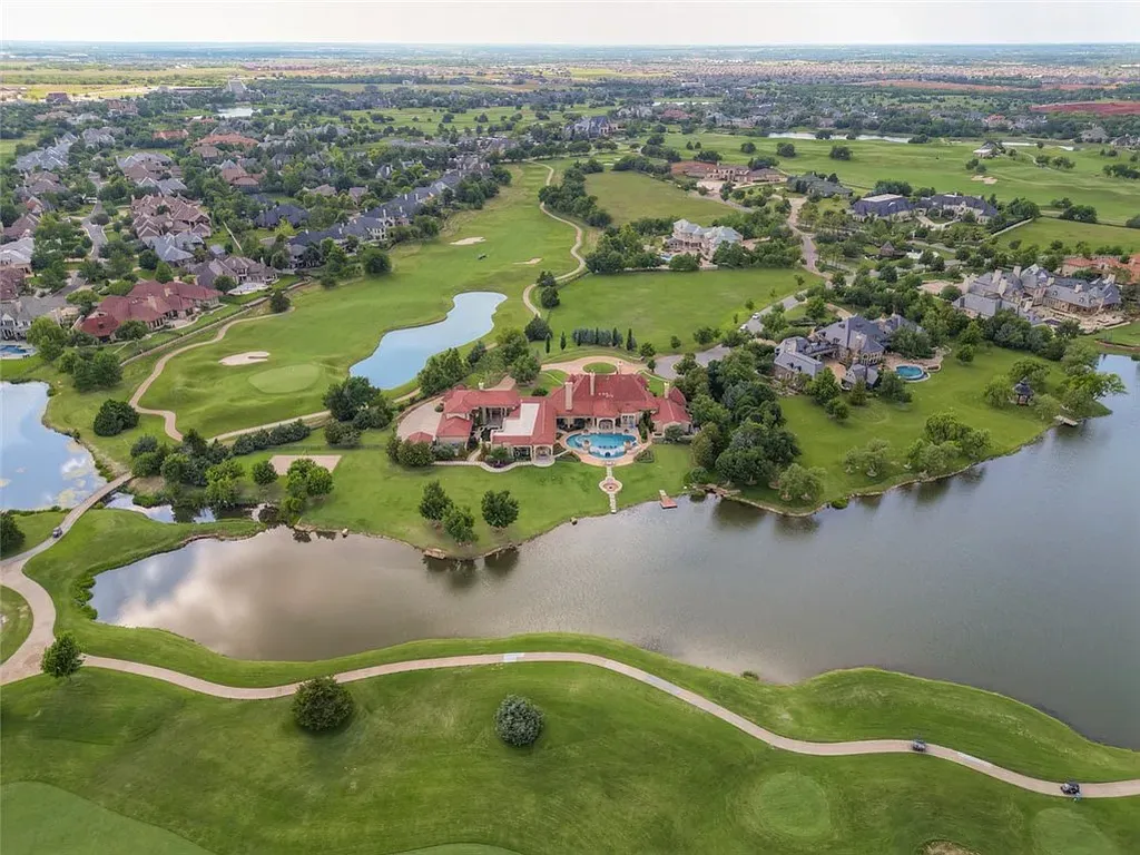 14200 Gaillardia Lane Home in Oklahoma City, Oklahoma. Nestled within the prestigious and privately gated Gaillardia Estates, this extraordinary estate designed by Jim Frazier is a true masterpiece. Situated on 3 private acres, it offers breathtaking panoramic views of holes #3 and #10 on the acclaimed Arthur Hill's Gaillardia Golf Course.