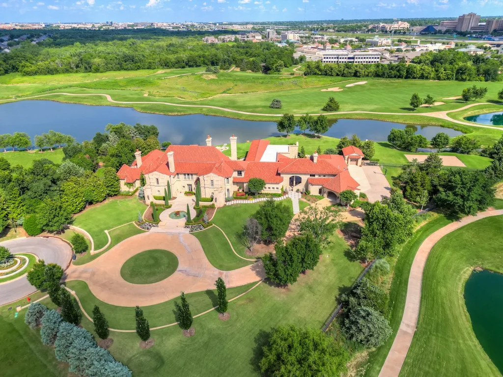 14200 Gaillardia Lane Home in Oklahoma City, Oklahoma. Nestled within the prestigious and privately gated Gaillardia Estates, this extraordinary estate designed by Jim Frazier is a true masterpiece. Situated on 3 private acres, it offers breathtaking panoramic views of holes #3 and #10 on the acclaimed Arthur Hill's Gaillardia Golf Course.