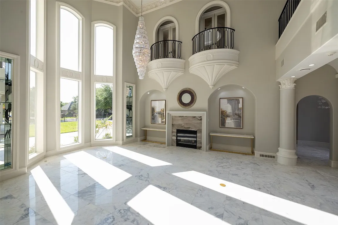 3712 Dustin Trail Home in Dalworthington Gardens, Texas. Experience the epitome of luxury and exclusivity with this breathtaking gated resort home situated on an expansive 8.5-acre estate. Every detail of this grand celebrity-style residence has been meticulously crafted, from the majestic cathedral ceilings to the mesmerizing views of the resort-style oasis.