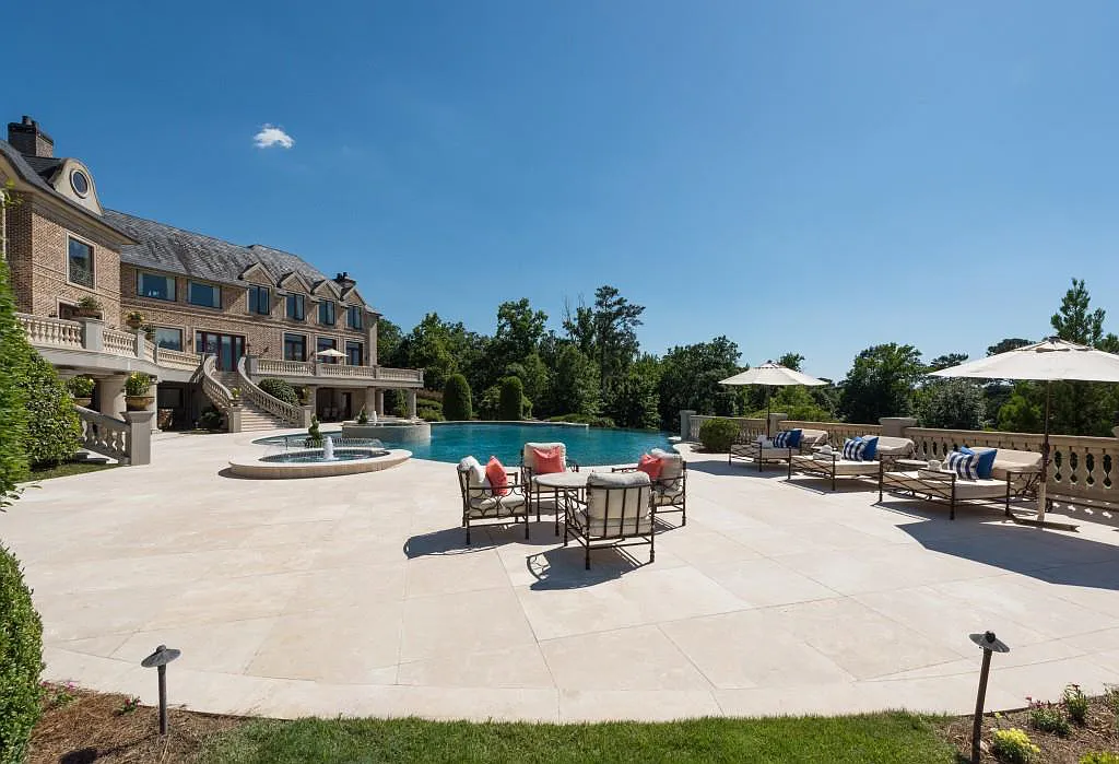 4110 Paces Ferry Road NW Home in Atlanta, Georgia. Experience ultimate privacy and luxury in Atlanta's most breathtaking gated estate, nestled on 17 acres of serene park-like grounds with extensive Chattahoochee River frontage. This remarkable property offers an unmatched array of amenities for the most discerning homeowner.
