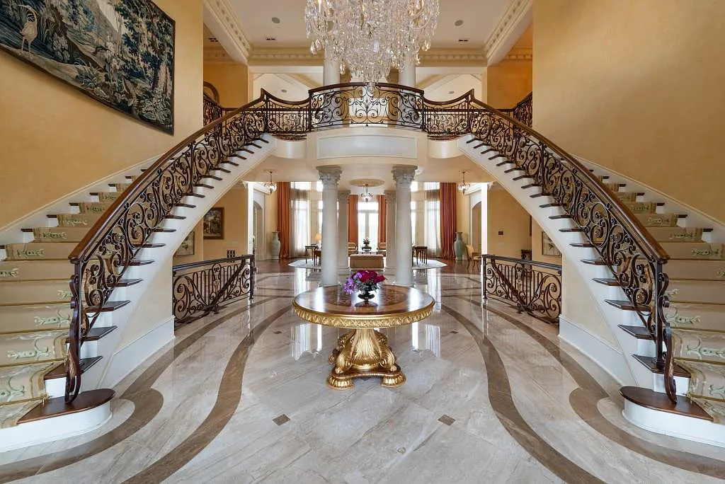4110 Paces Ferry Road NW Home in Atlanta, Georgia. Experience ultimate privacy and luxury in Atlanta's most breathtaking gated estate, nestled on 17 acres of serene park-like grounds with extensive Chattahoochee River frontage. This remarkable property offers an unmatched array of amenities for the most discerning homeowner.