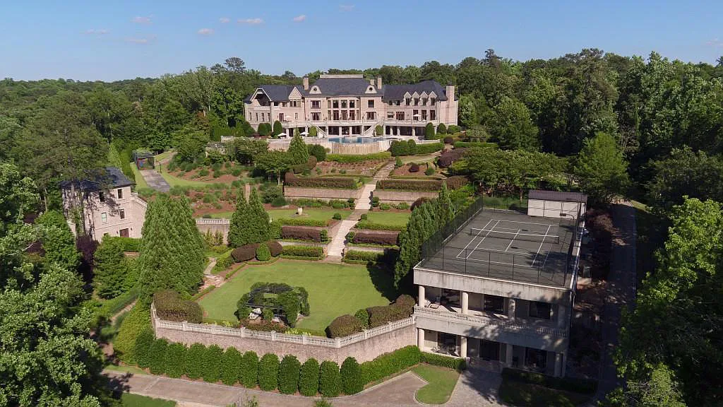 4110 Paces Ferry Road NW Home in Atlanta, Georgia. Experience ultimate privacy and luxury in Atlanta's most breathtaking gated estate, nestled on 17 acres of serene park-like grounds with extensive Chattahoochee River frontage. This remarkable property offers an unmatched array of amenities for the most discerning homeowner.