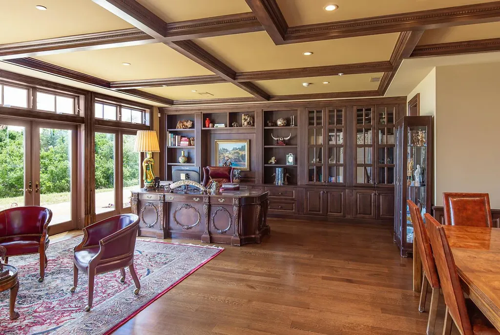 490 Las Pulgas Drive Home in Woodside, California. Step into a world of opulence and European elegance in this extraordinary residence situated on 5.32 acres of private gated land. Crafted with impeccable attention to detail by renowned builder Markay Johnson in 2014, this home offers breathtaking views of the San Francisco Bay. 
