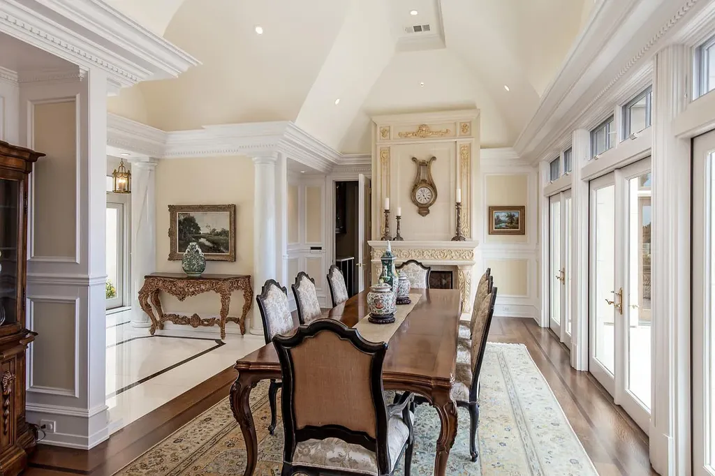 490 Las Pulgas Drive Home in Woodside, California. Step into a world of opulence and European elegance in this extraordinary residence situated on 5.32 acres of private gated land. Crafted with impeccable attention to detail by renowned builder Markay Johnson in 2014, this home offers breathtaking views of the San Francisco Bay. 
