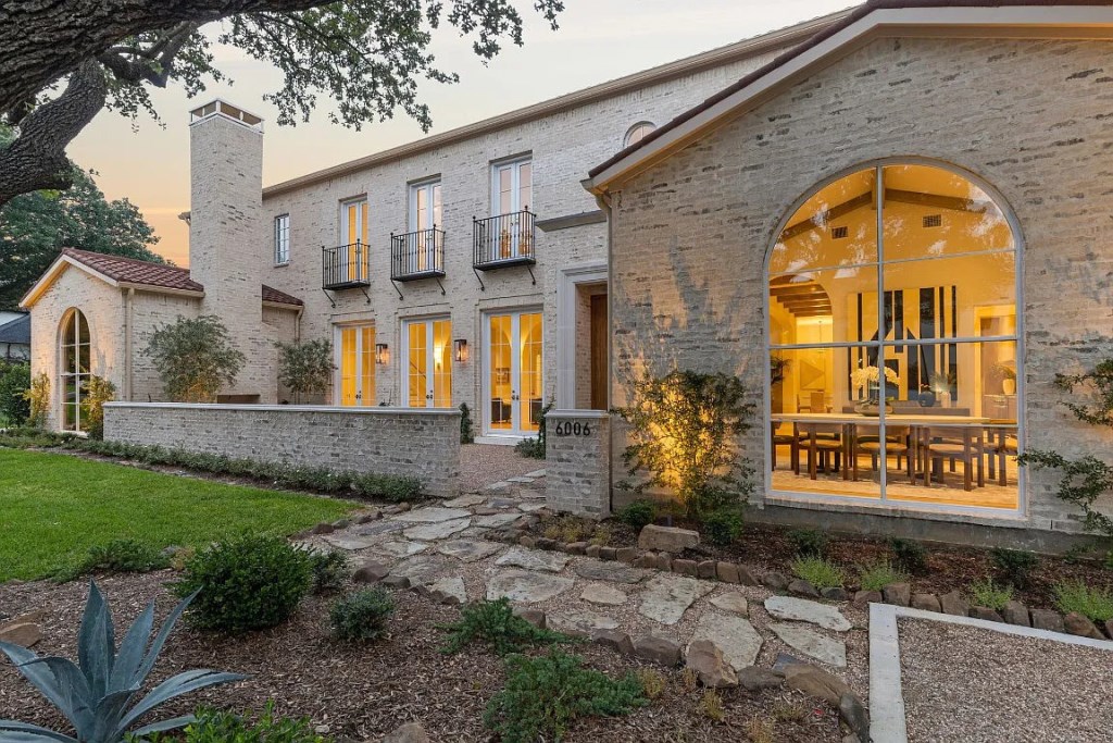 6006 Lupton Dr Dallas TX 75225 21