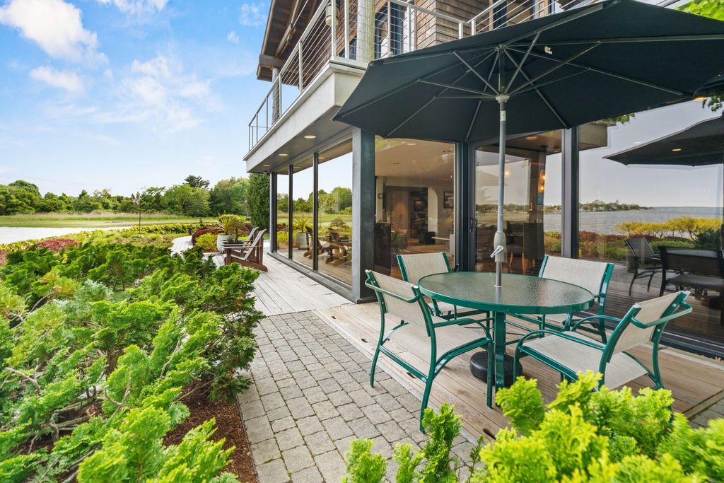 A Captivating Island Sanctuary in Duxbury MA Unmatched Privacy and Enduring Beauty Listed at 4 14