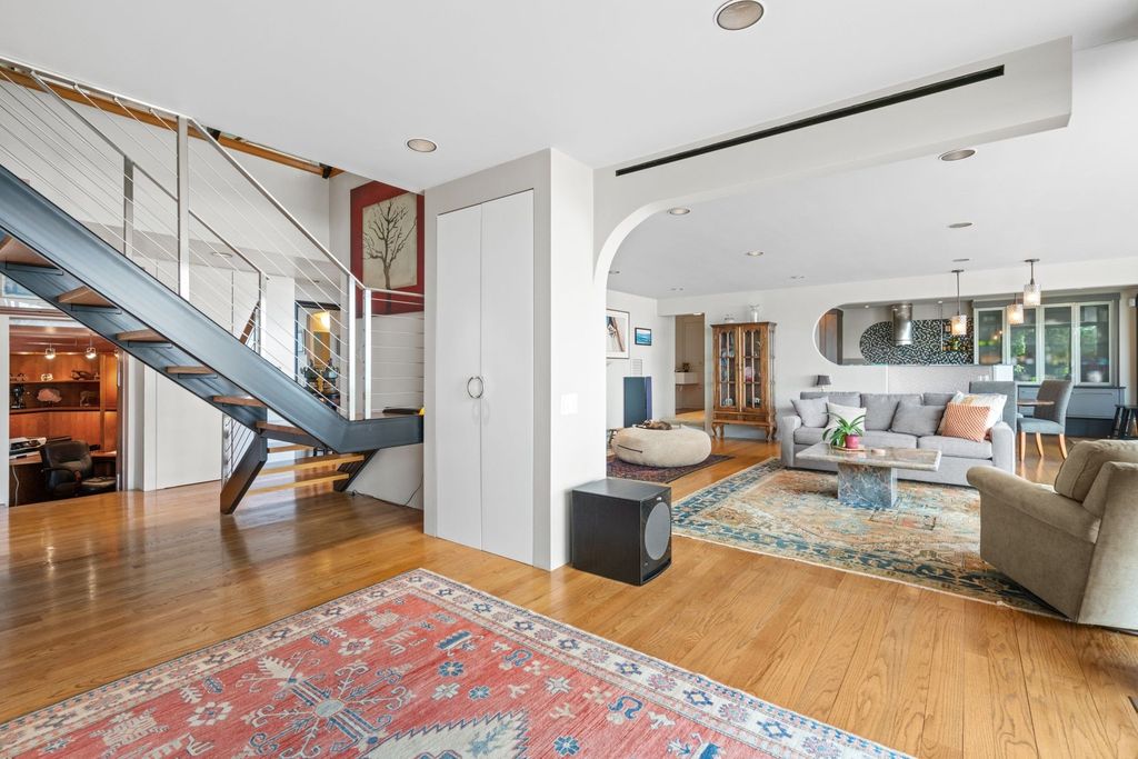 A Captivating Island Sanctuary in Duxbury, MA: Unmatched Privacy and Enduring Beauty Listed at $4.25M
