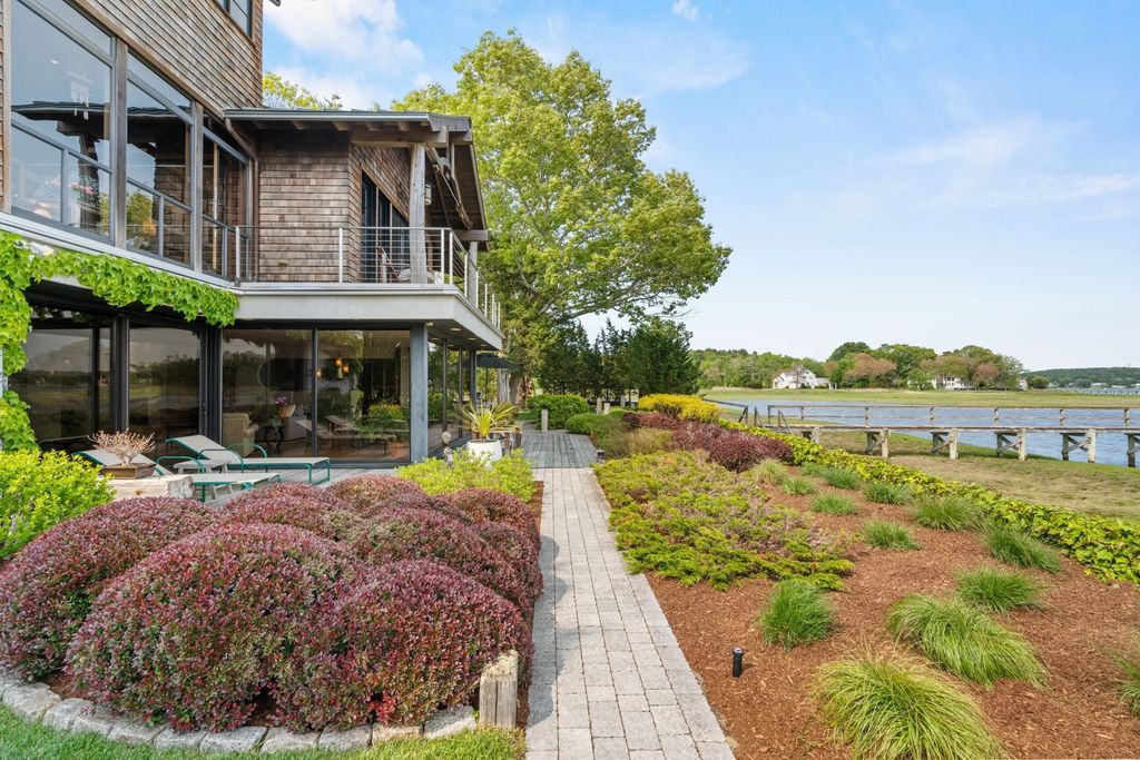 A Captivating Island Sanctuary in Duxbury, MA: Unmatched Privacy and Enduring Beauty Listed at $4.25M