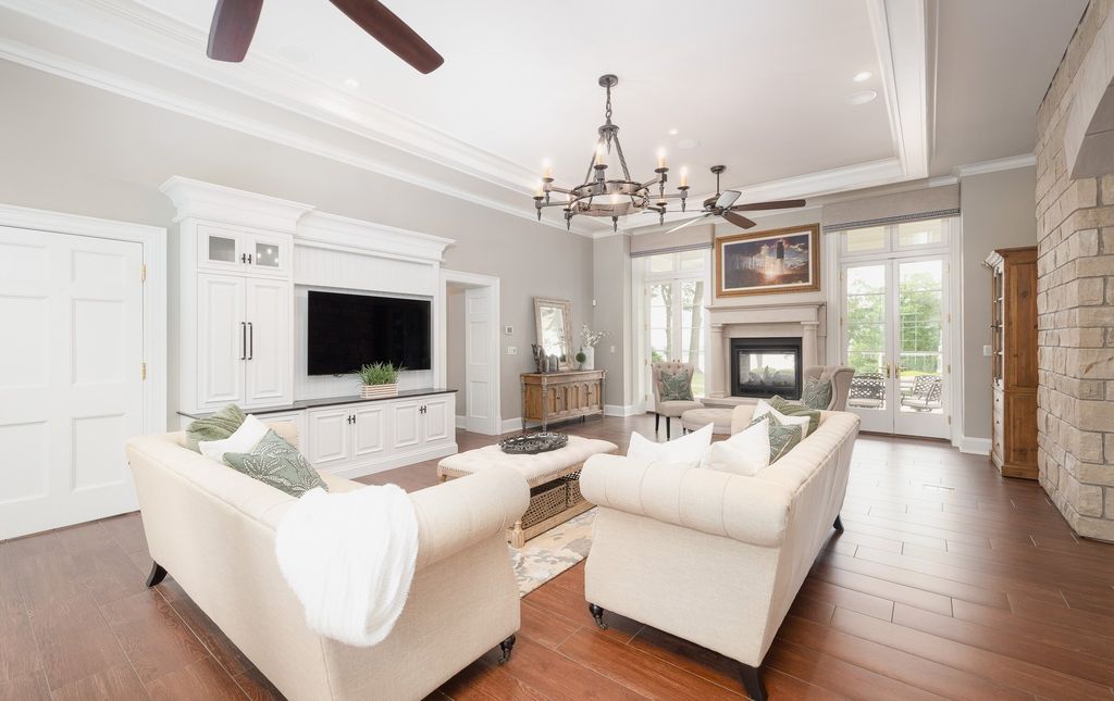 Breathtaking Estate with Stunning Views of the River in Alton, IL Asking $8.45M