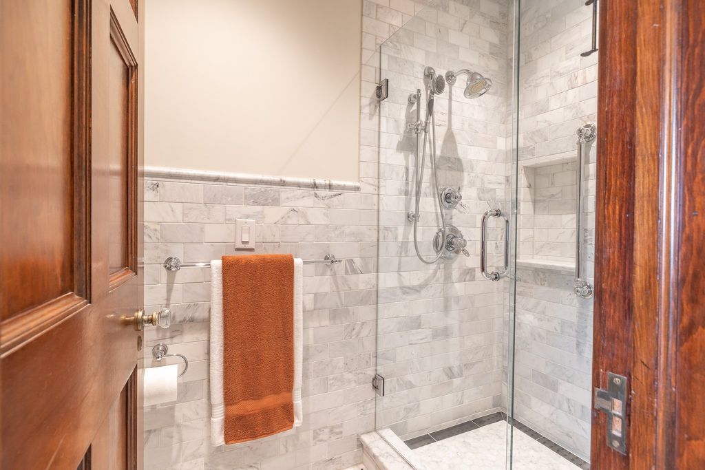 Breathtaking Estate with Stunning Views of the River in Alton, IL Asking $8.45M