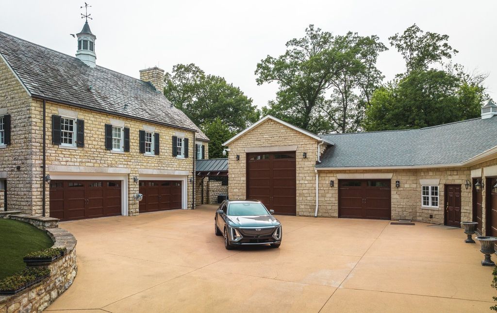Breathtaking Estate with Stunning Views of the River in Alton, IL Asking $8.45M