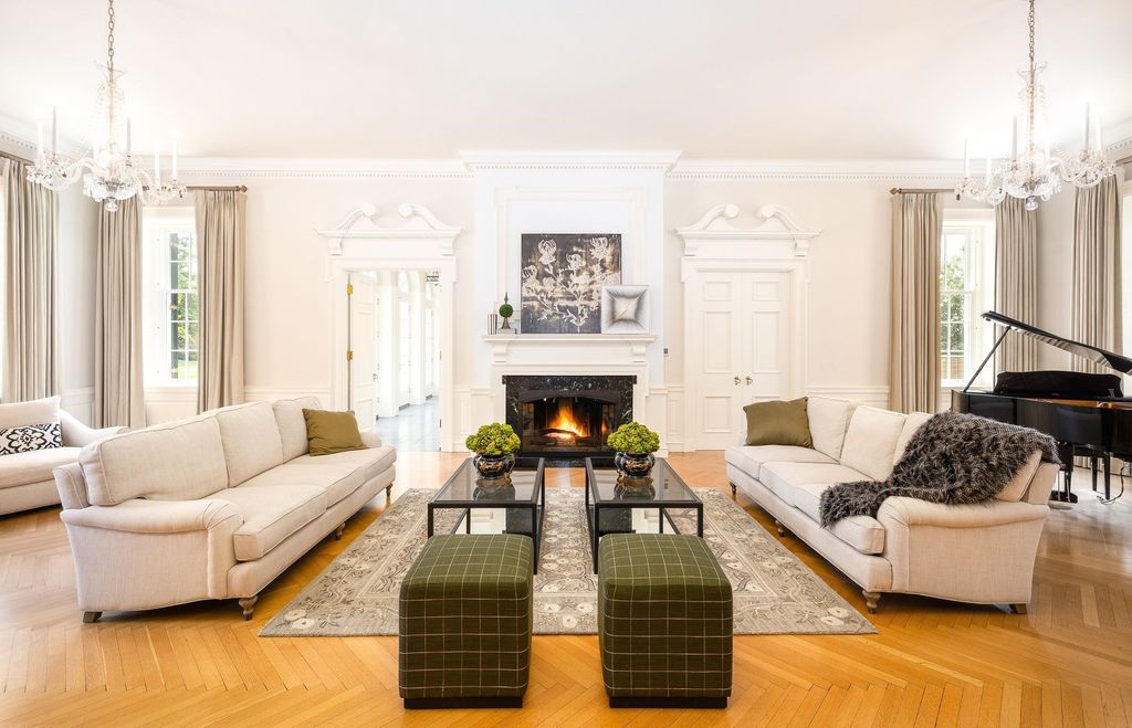 Breathtaking Estate with Stunning Views of the River in Alton, IL Asking $8.45M