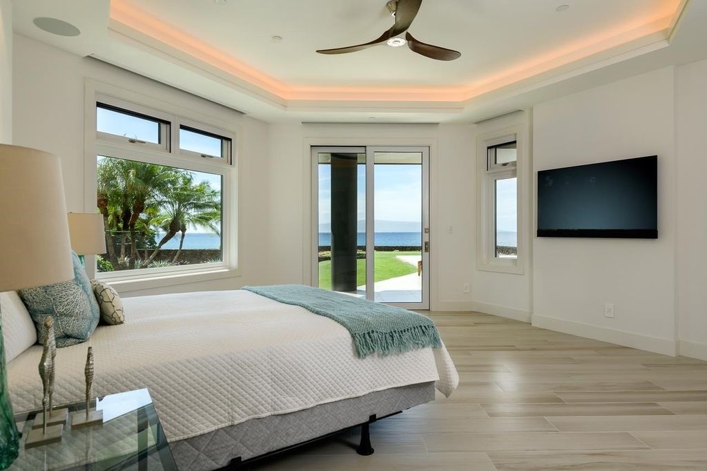 Breathtaking Estate with Unparalleled Views of Emerald and Turquoise Waters in Ahihi Bay, HI, Listed for $26.5M