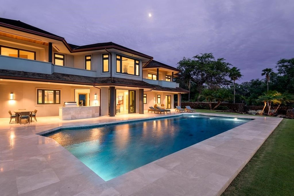 Breathtaking Estate with Unparalleled Views of Emerald and Turquoise Waters in Ahihi Bay, HI, Listed for $26.5M