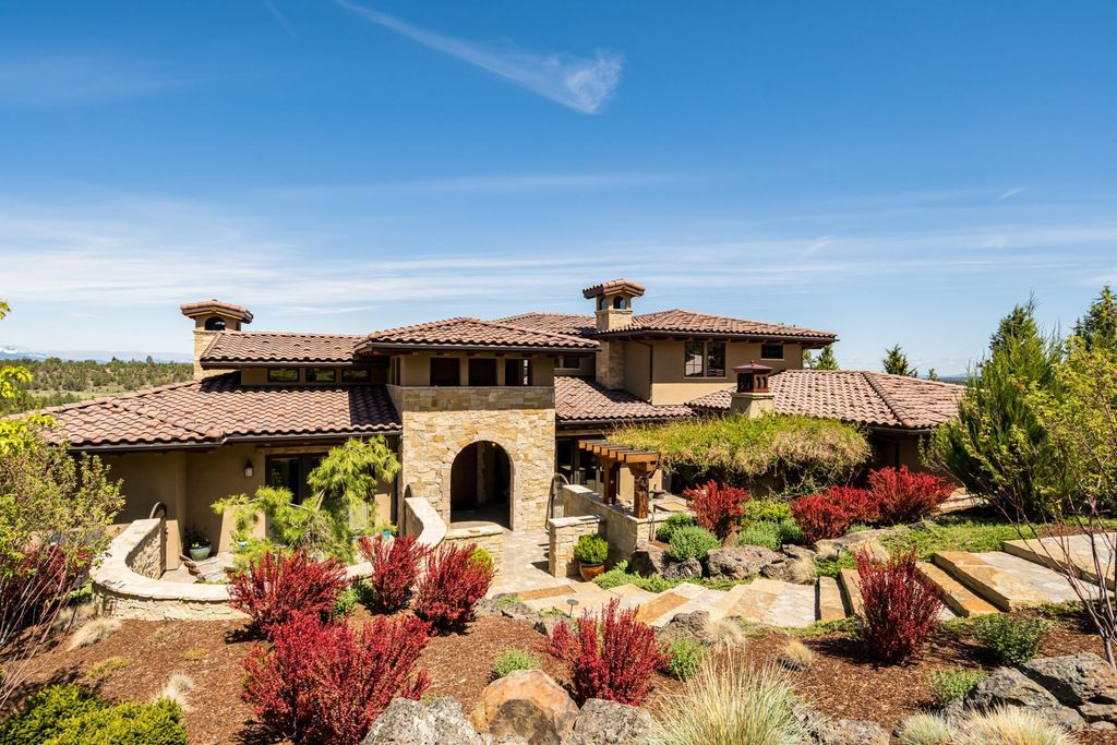 Breathtaking Panoramic Cascade Mountain Views and Rustic Elegance Define this $4.1M Luxurious Custom Home in Bend, OR