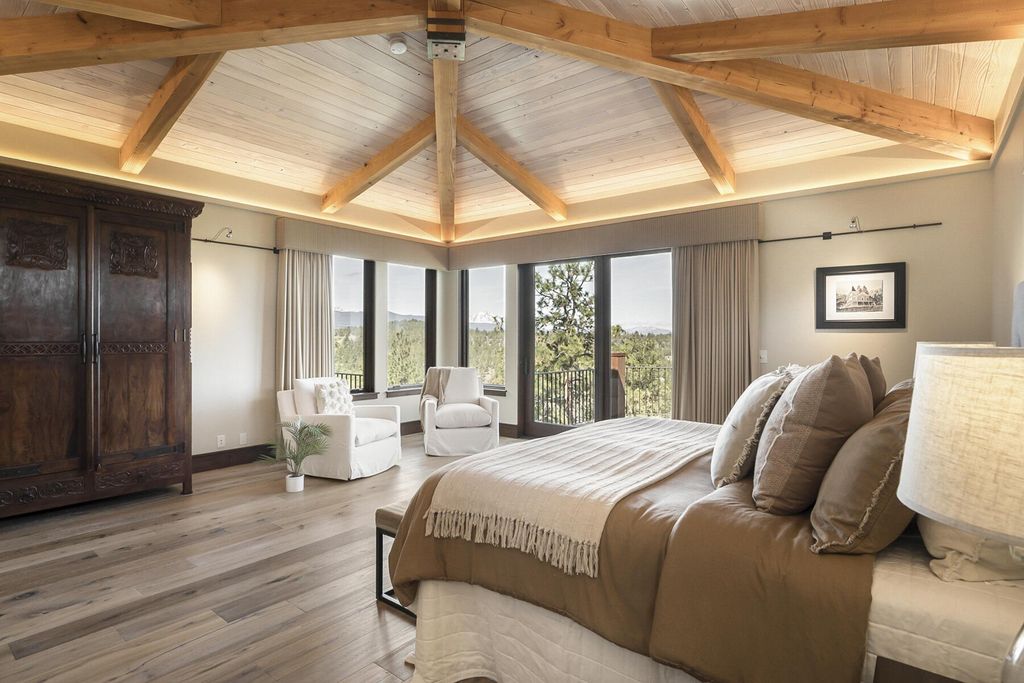 Breathtaking Panoramic Cascade Mountain Views and Rustic Elegance Define this $4.1M Luxurious Custom Home in Bend, OR