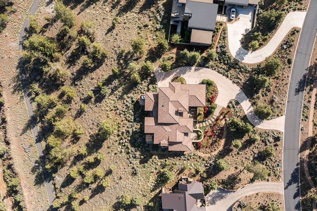 Breathtaking Panoramic Cascade Mountain Views and Rustic Elegance Define this $4.1M Luxurious Custom Home in Bend, OR