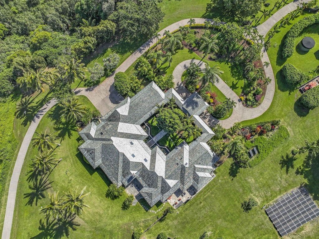 Captivating North Shore Estate: A Private Oceanfront Sanctuary on 20.5 Acres in Haiku, HI Seeks $16.4 Million