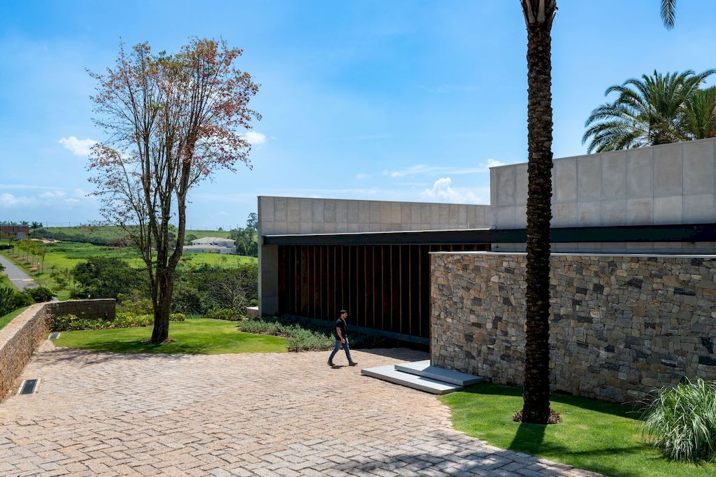 Casa La Dinda Offers Picturesque View by Alexandre Chaguri Arquitetura 11