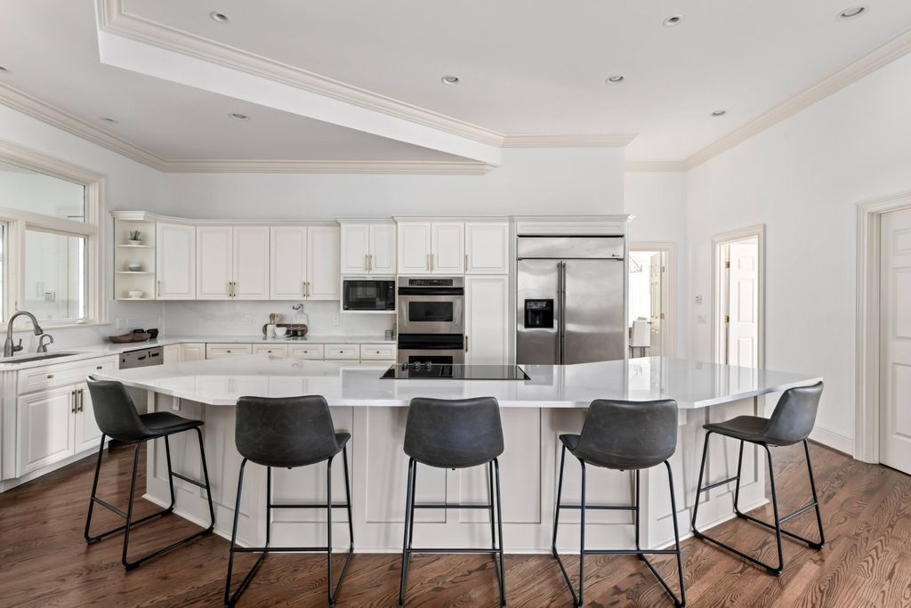 Elegant and Sophisticated Home in Nashville, TN Asking $3.249M