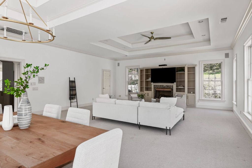 Elegant and Sophisticated Home in Nashville, TN Asking $3.249M
