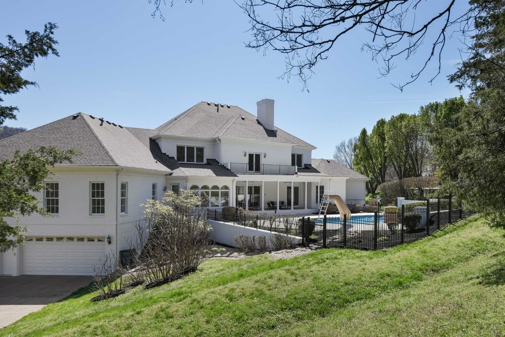 Elegant and Sophisticated Home in Nashville, TN Asking $3.249M