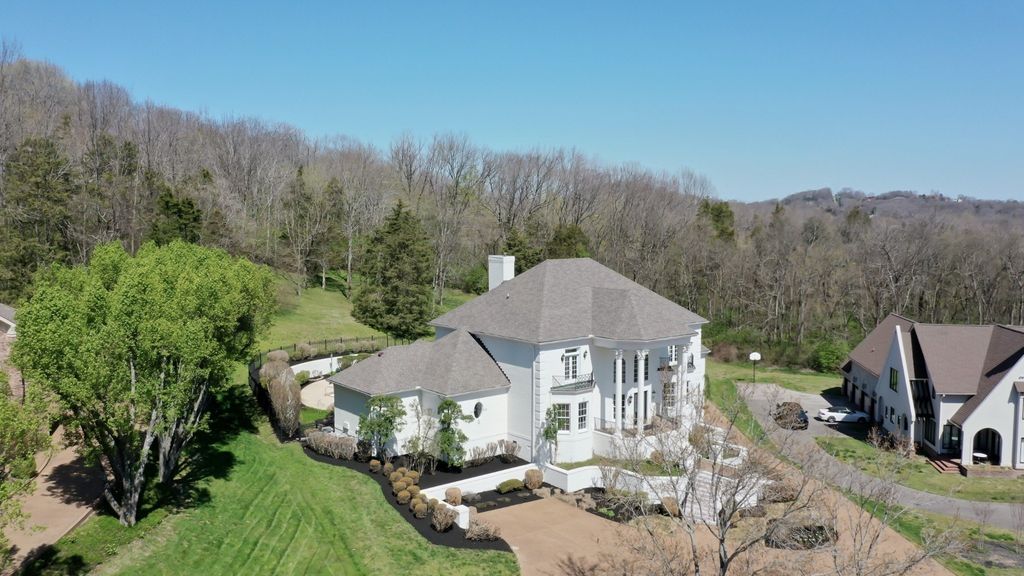 Elegant and Sophisticated Home in Nashville, TN Asking $3.249M